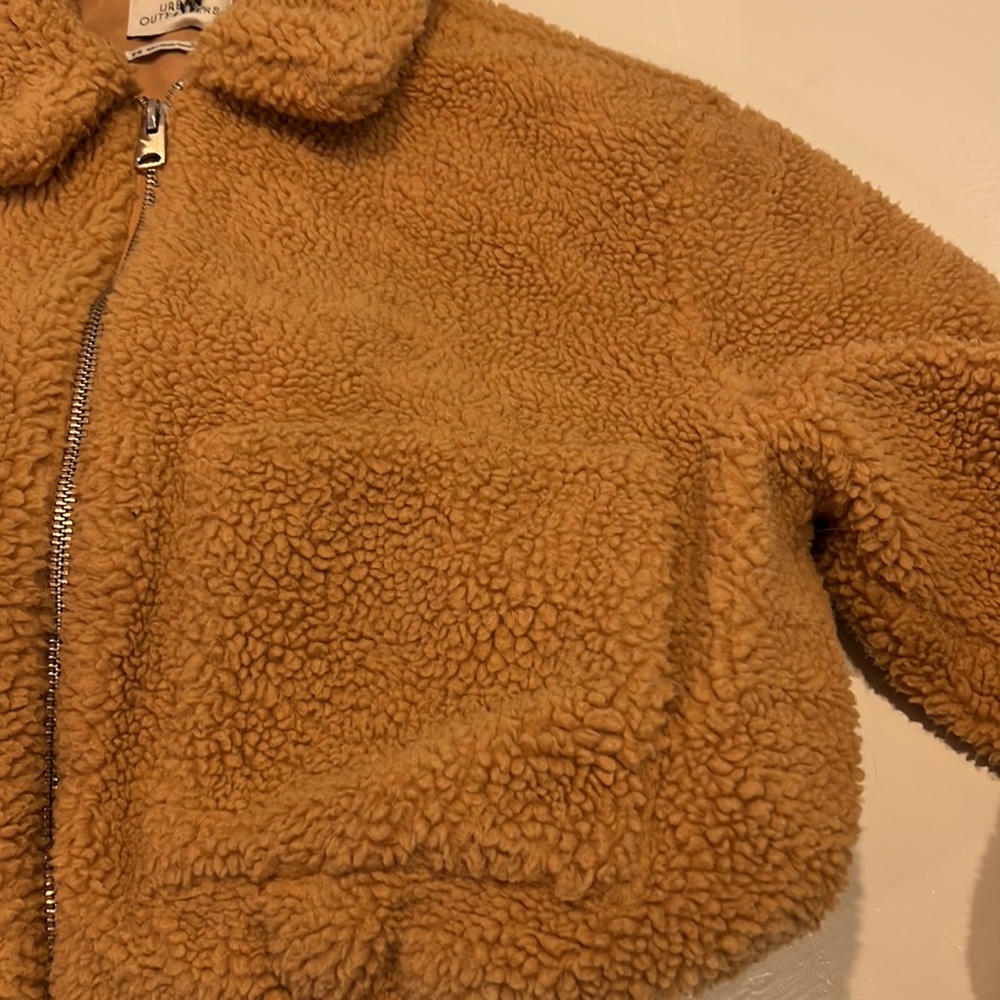 Teddy Cropped Jacket - Picture 3 of 4